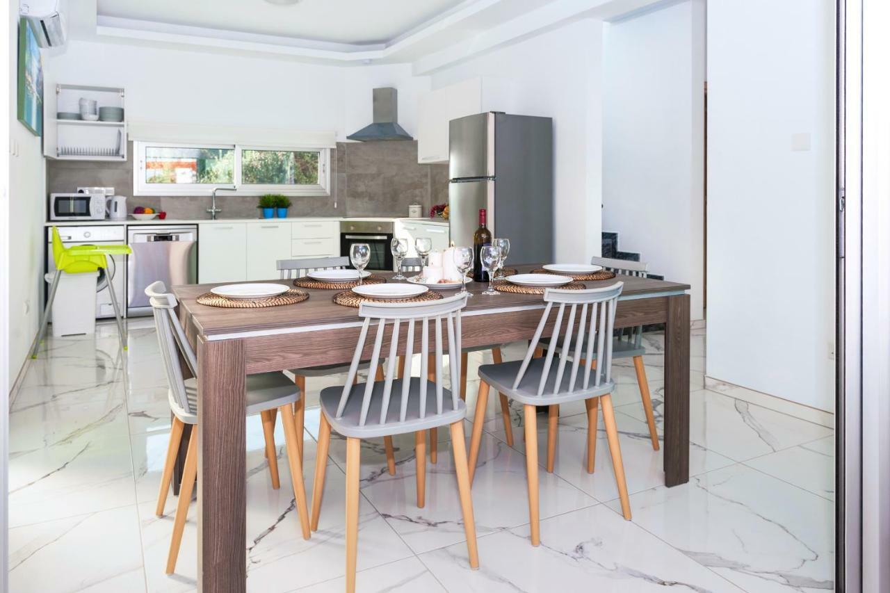 Villa Carmen Protaras Ngoại thất bức ảnh