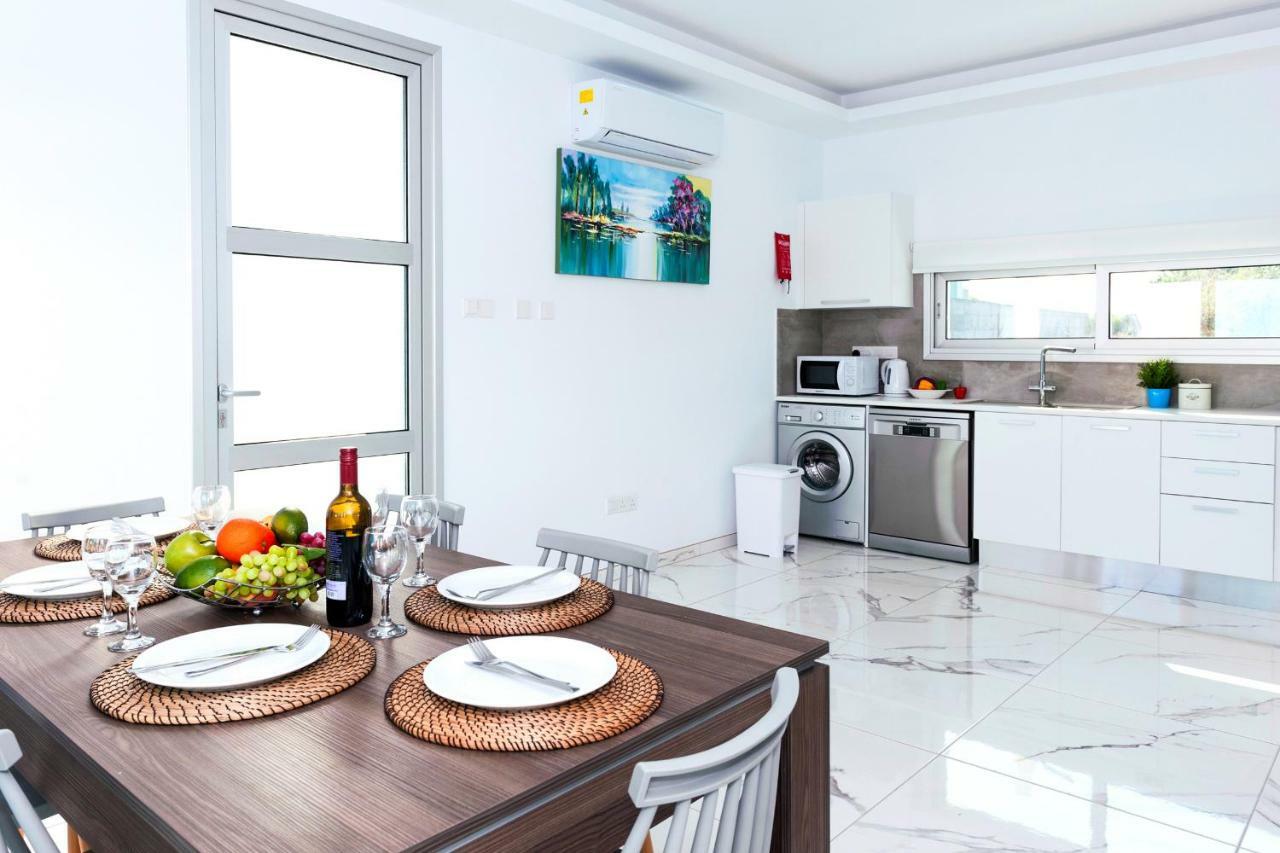 Villa Carmen Protaras Ngoại thất bức ảnh