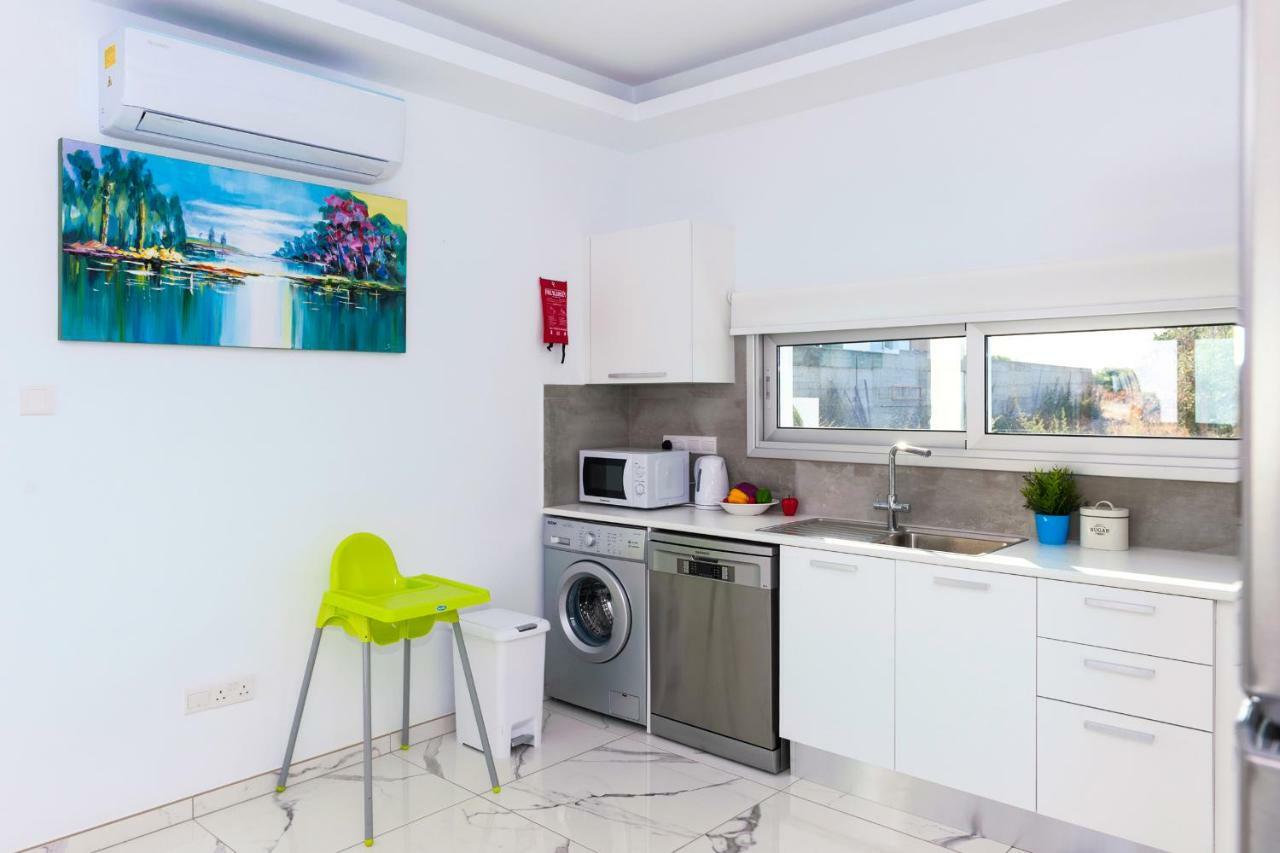 Villa Carmen Protaras Ngoại thất bức ảnh