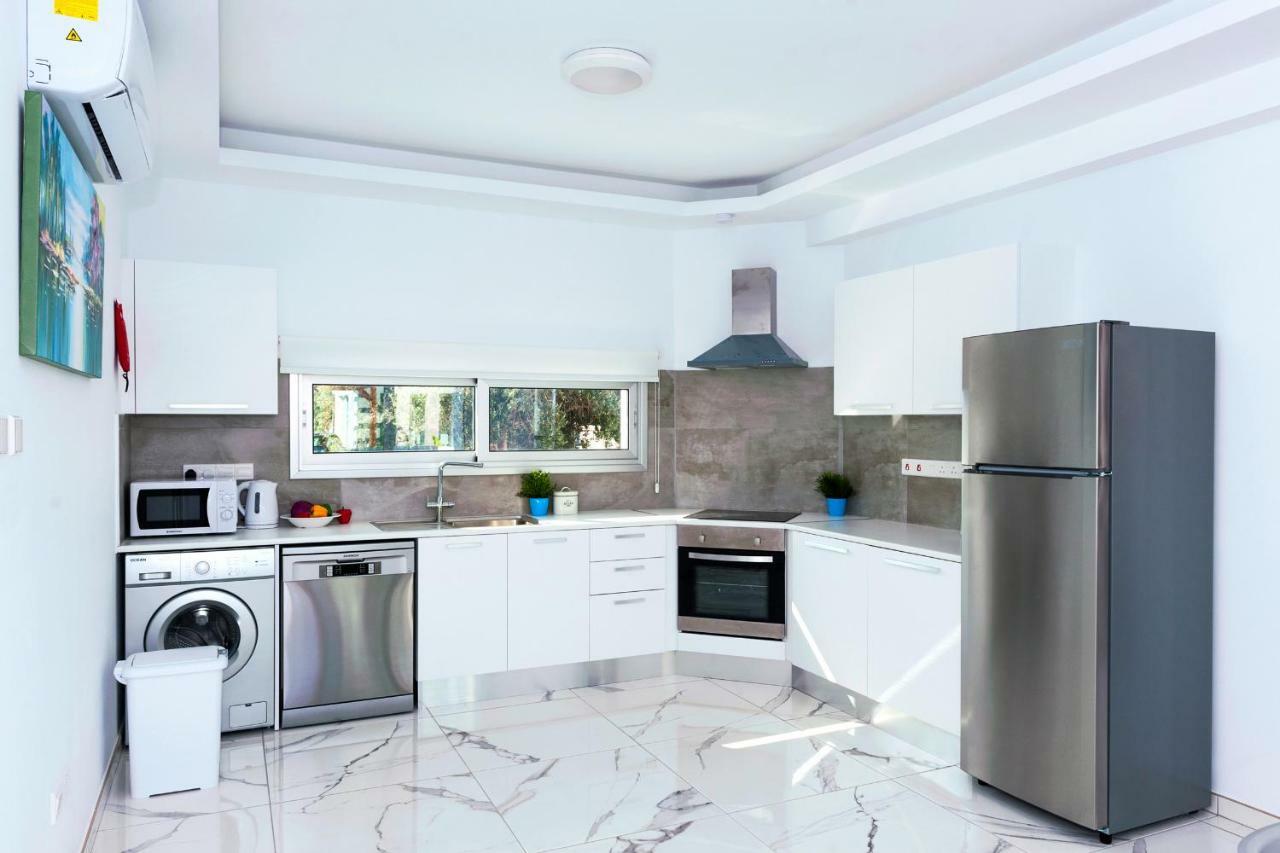 Villa Carmen Protaras Ngoại thất bức ảnh